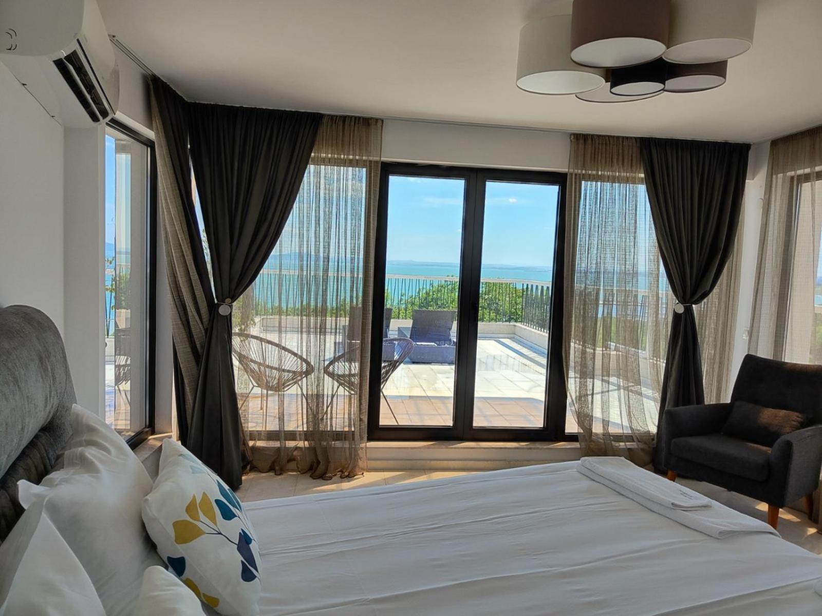 Hotel Marina Sarafovo Burgas Exterior foto